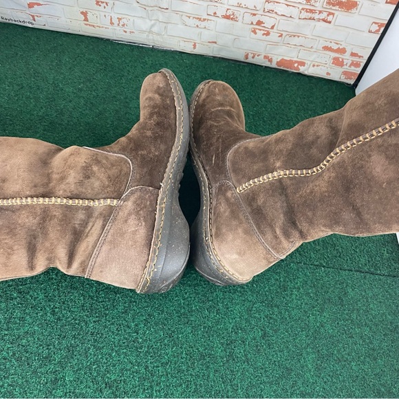 Ugg Austrailia Swell Tall Boots - Picture 8 of 10